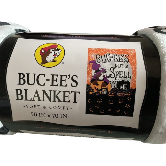 Buc-ee's Halloween Blanket Put A Spell On Me 2025 Soft Comfy 50 x 70 IN - Picture 1 of 3